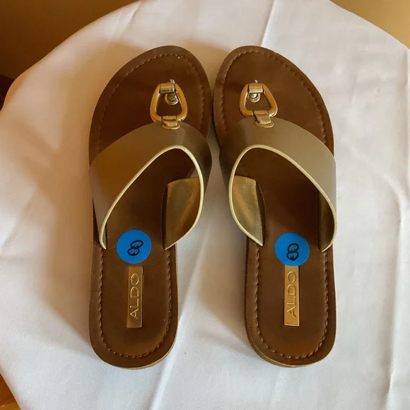 Aldo Metallic Gold Slide Sandals Size 8 - Picture 3 of 5
